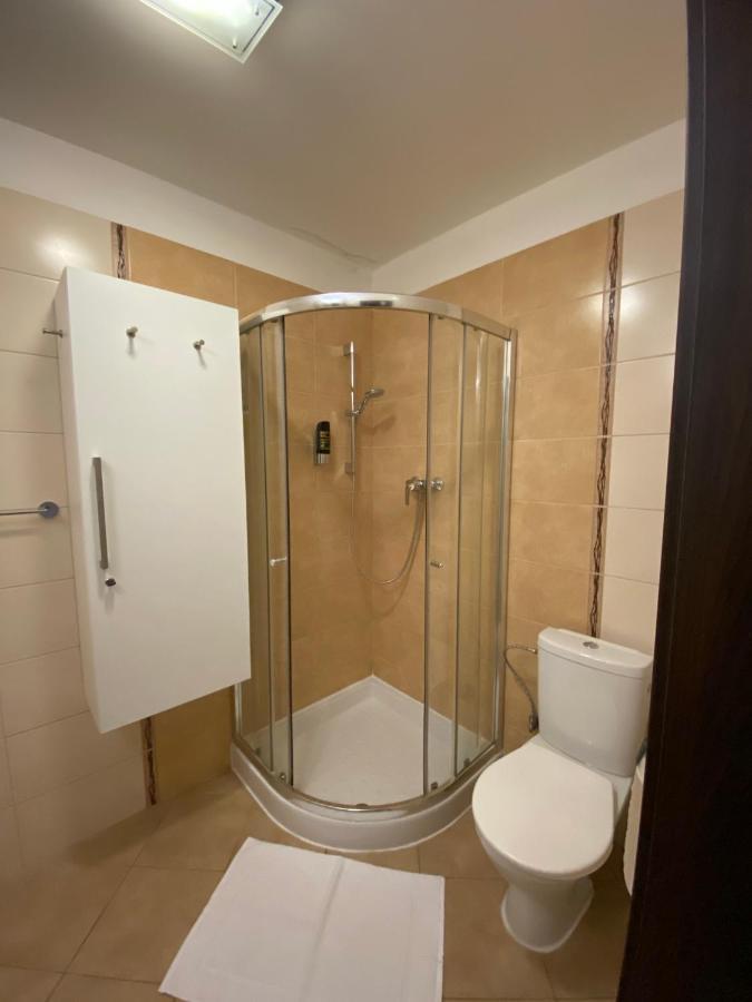 Besenova Apartman Diamant Exteriör bild